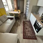 New Apartment Close To Palmovka